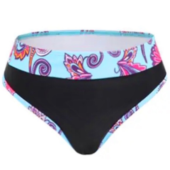 Scroll Floral Bikini Set ✦ Ladder Cutout Top + Cheeky Bottoms ✦ Adjustable Strap - Picture 10 of 16